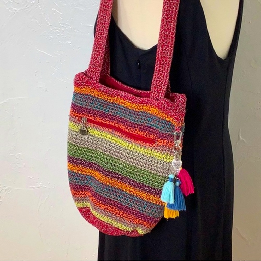 The SAK Hobo stripes multicolor crochet: crossbody or shoulder bag!